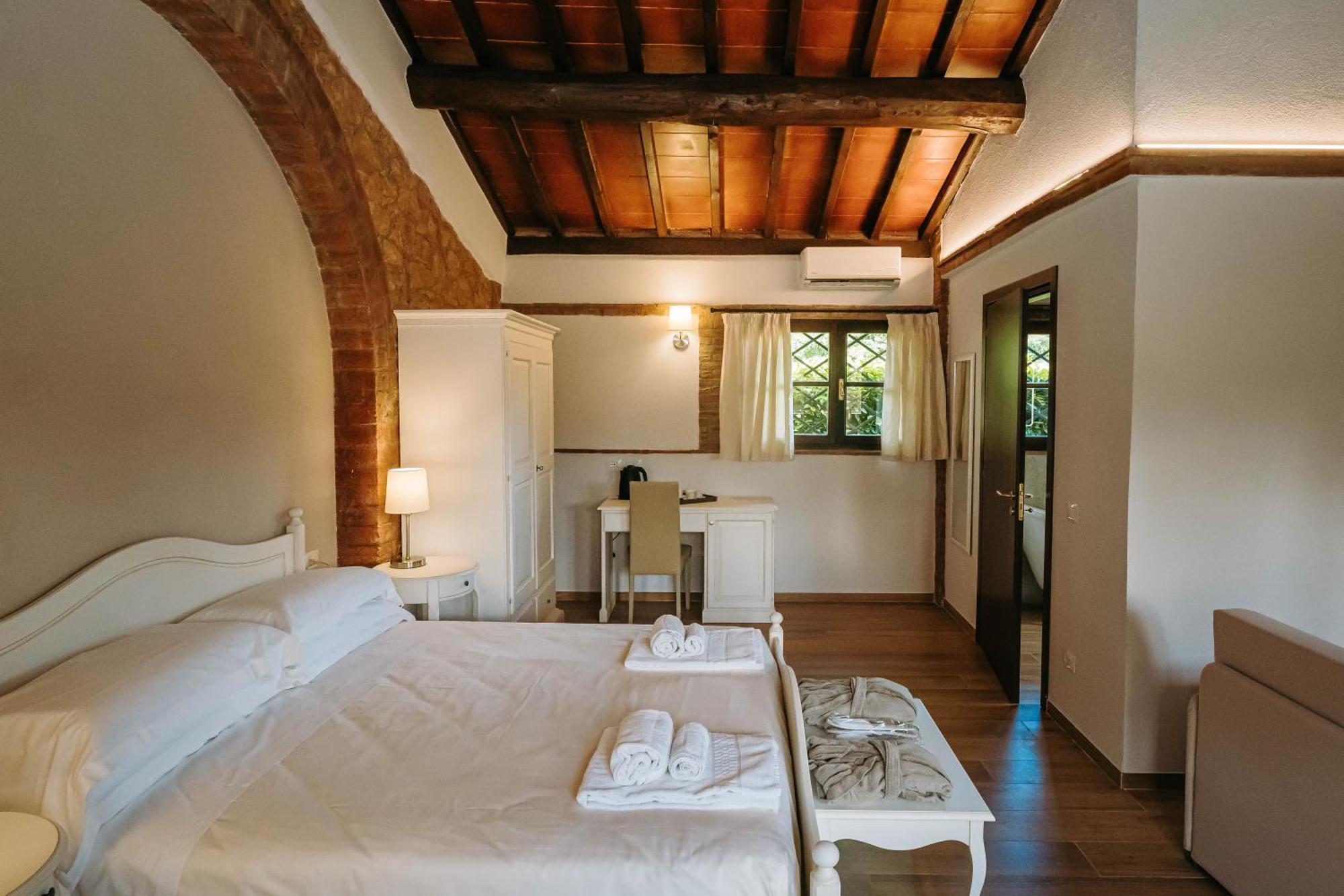 Borgo Il Poggiaccio Residenza D'Epoca Guest House Sovicille Eksteriør bilde