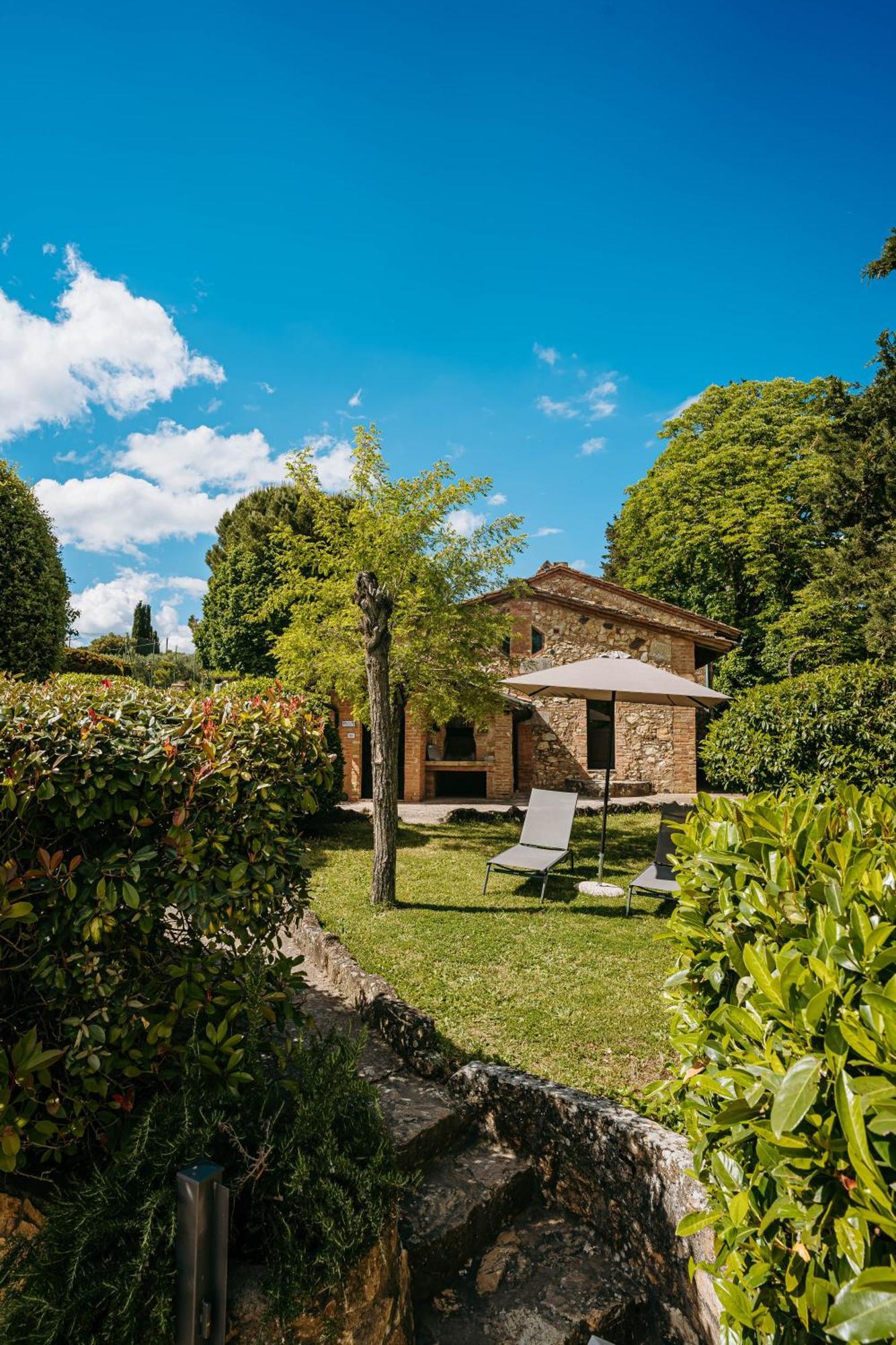 Borgo Il Poggiaccio Residenza D'Epoca Guest House Sovicille Eksteriør bilde