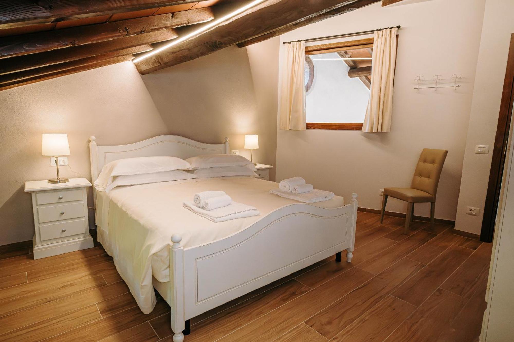 Borgo Il Poggiaccio Residenza D'Epoca Guest House Sovicille Eksteriør bilde