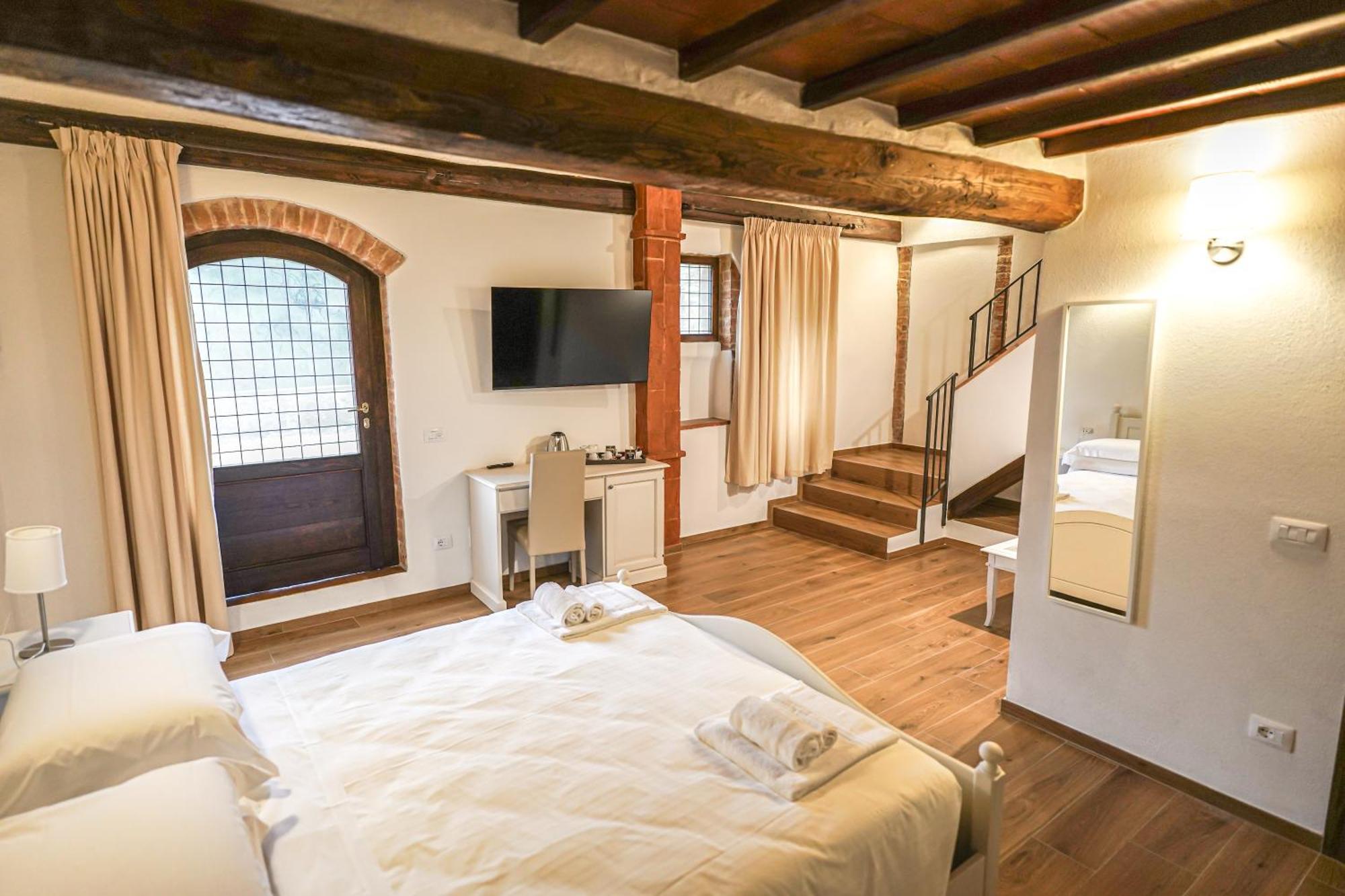 Borgo Il Poggiaccio Residenza D'Epoca Guest House Sovicille Eksteriør bilde